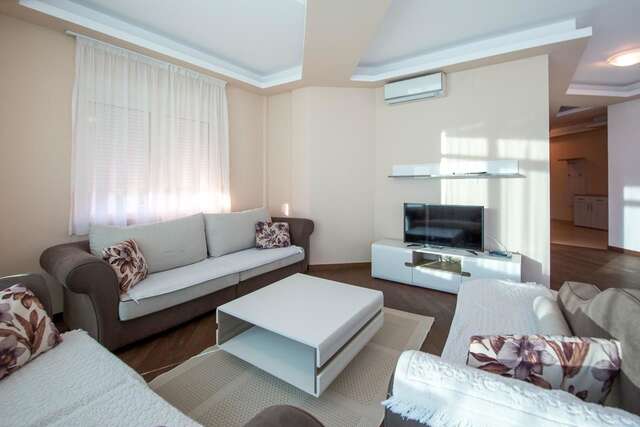 Апартаменты Bečiči -Lux apartman Бечичи-10